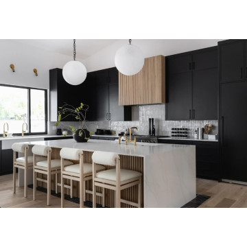 Black Kitchen Cabinets